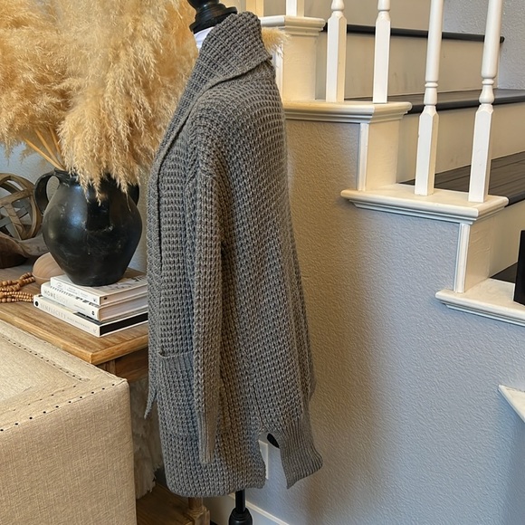 POL Chunky Chenille Knit Cardigan Grey Oversized Crochet Cabincore Cozy Large - Picture 4 of 8
